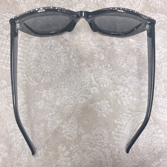 Brand New Steve Madden Oversized Cat Eye Black Sunglasses w/ Rhinestone Accents